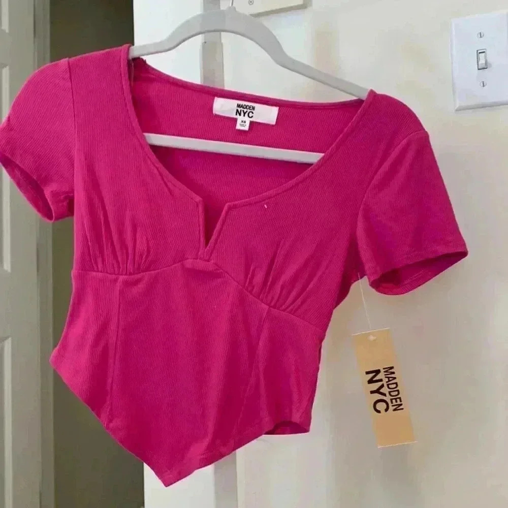NWT pink crop top